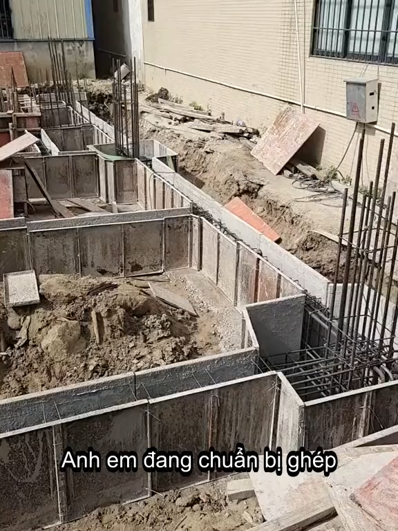 Cốp pha be móng bằng thép, ứng dụng hiệu quả trong xây dựng, liên hệ ngay Cốp Pha Việt để được tư vấn #coppaviet