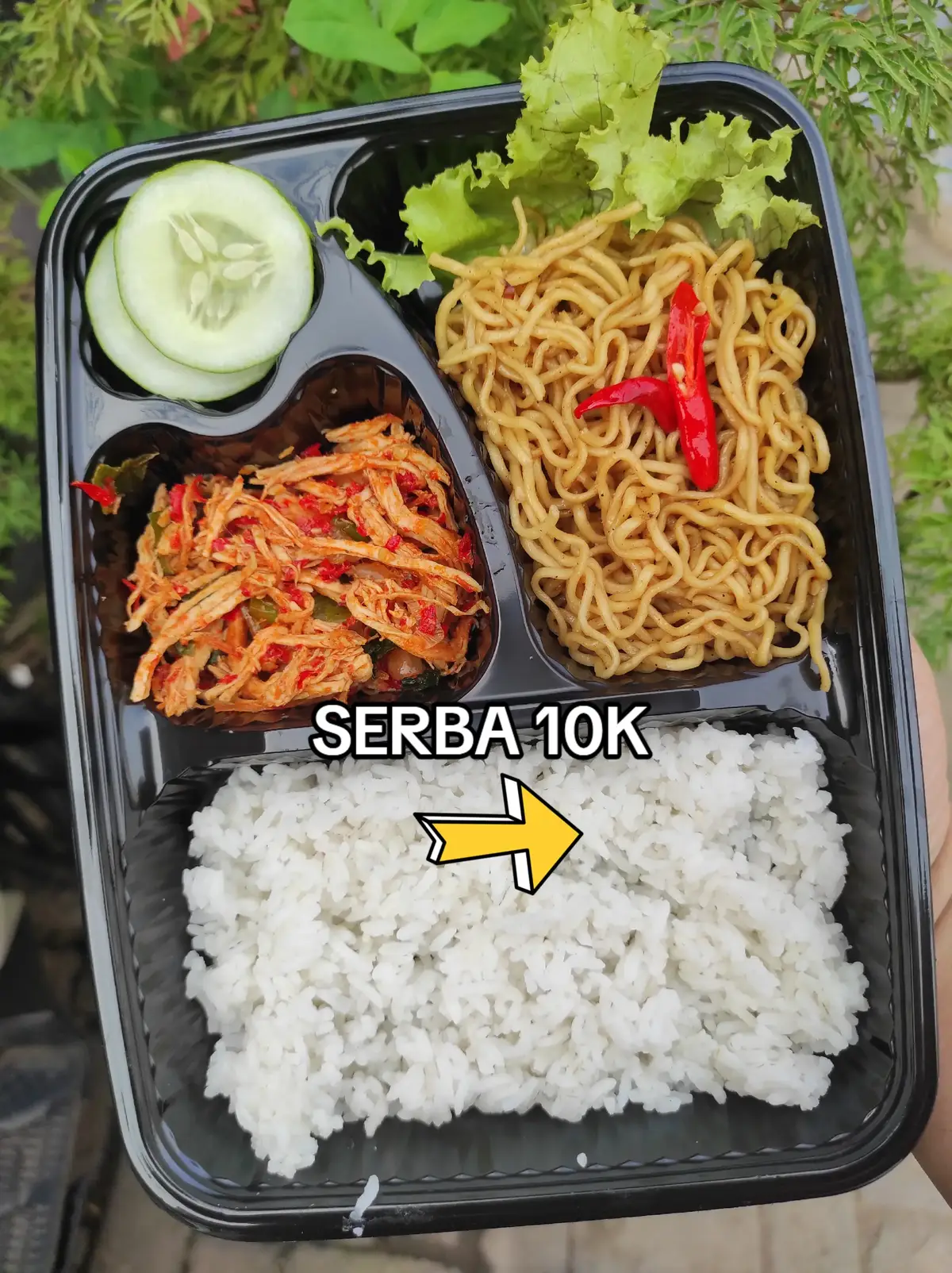 buat yang mau ada acara tapi gak mau ribet bikin konsumsinya, kita adalah solusi kamu, HARGA MURAH, ENAK, PRAKTIS.. minat langsung PM aja yah kakakkk... #nasibento #nasibentoserba10k #chickenkatsu #ayamsuwir #chickenteriaky #ricebowl #ricebowlserba10ribuan #jakartatimur #cipinang 