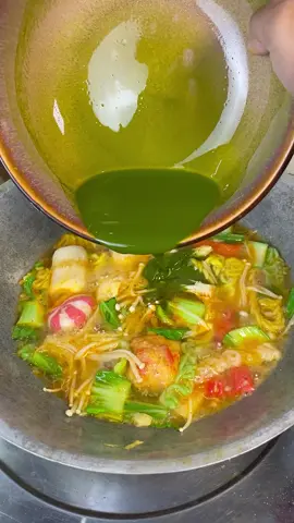 Penikmat seblak dan matcha wajib banget sih cobain menu ini 😱 #seblak #matcha #seblakmatcha #cooking #idejulan #cemilan #fyp #fyppppppppppppppppppppppp 