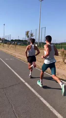 🎬 leobergere & nils_serre (ig)  #fyp #pace #speedrun #speed #runner #run #Running #runningman #_hardloop 