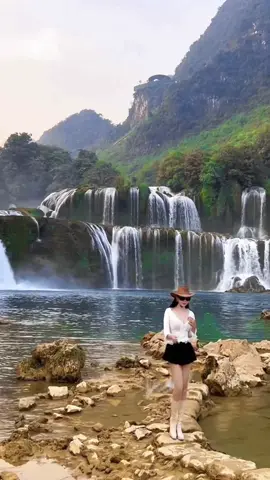 E nhớ Tây Bắc lắm nhưng đi thì vui đó mà về da e bị đen do nắng  ăn 🥹 bây giờ e đang dưỡng da nên hẹn tây bắc dịp khác ❤️