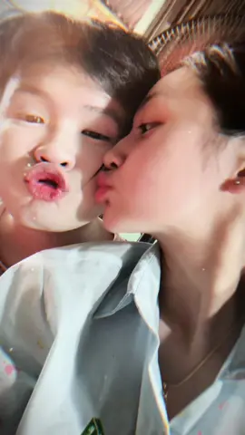 anh nhớ bà xã quá rồi… @Trần Hà Linh 🐰  