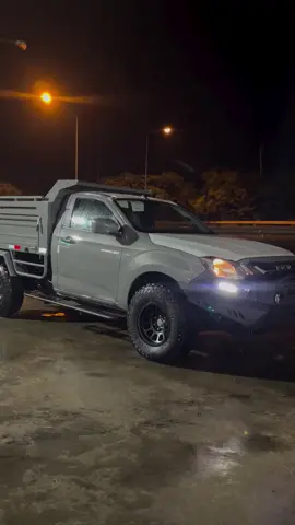 #fyp #fyppppppppp #modifikasihilux #hilux4x4 #granmaxpickup 