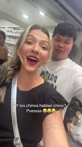 Los chinos hablando su propio idioma 😂😂😂 #viajandoachina #viajaconmigo #guangzhou #china #groseriascolombianas 