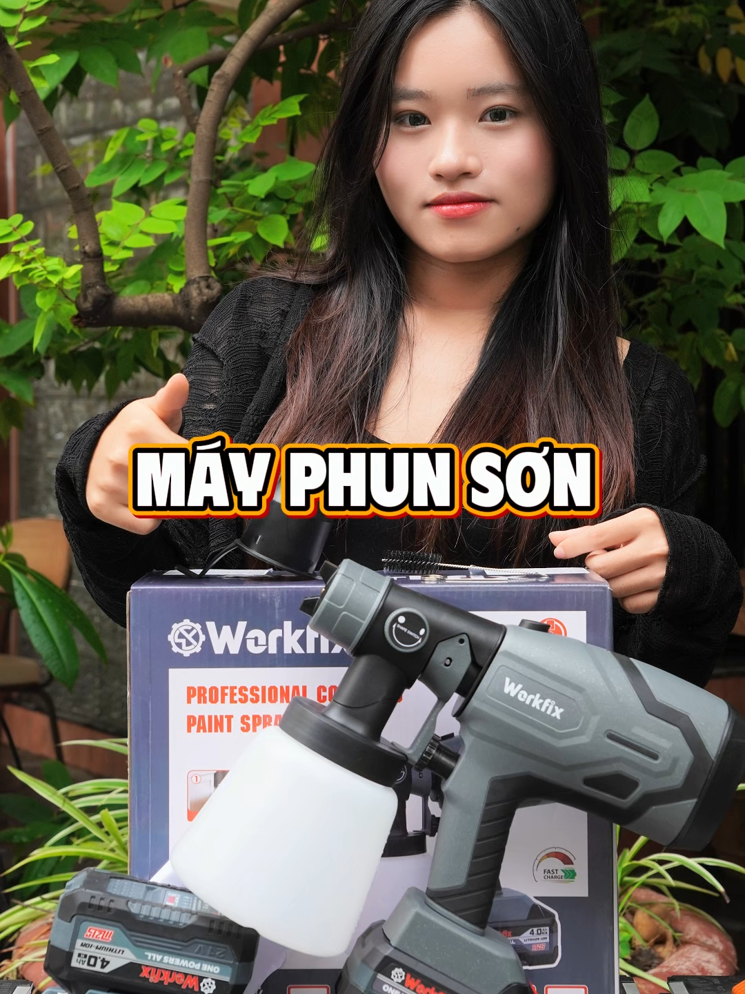 Phun sơn dùng pin Workfix . Dung tích bình chưa lên tới 800ml #workfix #Boshun #phunson #phunsonpin #phunsonpinworkfix
