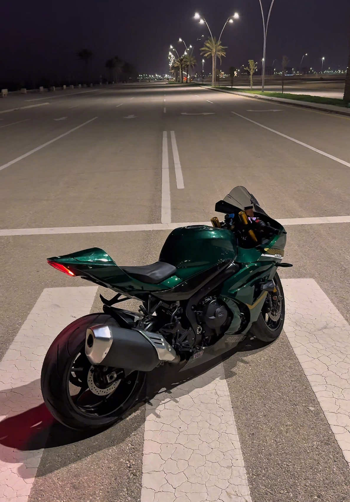 ماشاء الله تبارك الله ☝🏻💚                  الاصفر فالبايو 💚 ‏#CapCut  #الخبر_الشرقيه #kohbar #gxsr #دبابات_ريسي #1000rr #rr1000bike #suzuki1000rr #suziki 