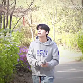 friendly lewat 🤭 ` ib: @haidar yang satunya  #choihyunwook #최현욱 #edit #kactors #fyp 