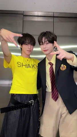 #ZEROBASEONE #ZB1 #제로베이스원 #SUNGHANBIN #성한빈 님과 망설일 필요 없이 지금 #SETNETGO_Challenge 🍇 @ZEROBASEONE  #CRAVITY #크래비티 #형준 #HYEONGJUN #DaretoCrave #SETNETG0?! #SETNETGO #셋넷고 #NewMusic