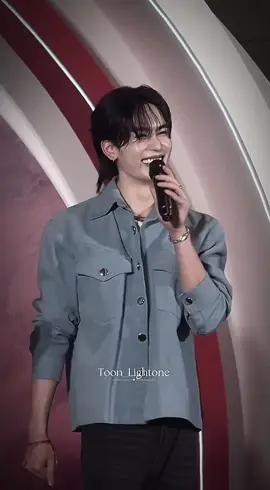ý người ta là chuyện dĩ nhiên rồi cần gì phải cầu 😉 #perthsanta #perthtanapon #santapp #perthppe #santapongsapak 