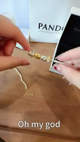 #bracelet #charmbracelets #jewelry #jewelrytiktok #trending #workoutfit #gift #summervibes #tiktokshopcreatorpicks #summertime #dealsforyoudays #ootdinspo #tiktokshoprestock #tiktokshopmemorialday #summer2025 