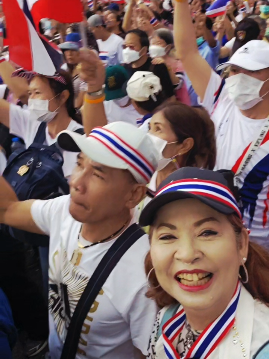 #เทรนด์วันนี้ #แผ่นดินไทย #รวมพลังแผ่นดิน #น่ารักเกิ๊นนน #เสียงดังฟังชัด #tiktok #เปิดการมองเห็น #อนุเสารีย์ชัยสมรภูมิ 
