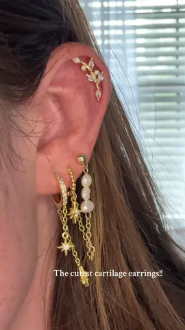 So cute!! 💖💖#earrings #cartilagejewelry #goldjewelry #goldearrings #diamondearrings 