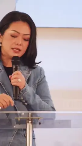 Jika ujian nya dari Tuhan pasti ada tujuan yang baik di balik semua itu.Tetap setia dan percaya sama Tuhan sebab waktu Tuhan pasti yang terbaik. #inspirasikristen  #motivasikristen  #pshennykristianus  #tuhanyesusmemberkati 