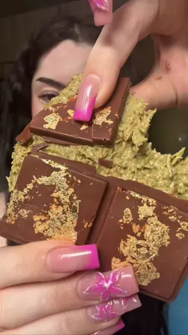 Dubai Chocolate Mukbang #dubaichocolate #sweet #chocolate #mukbangeatingshow #mukbangvideo #mukbangs #FoodLover #FoodTok 