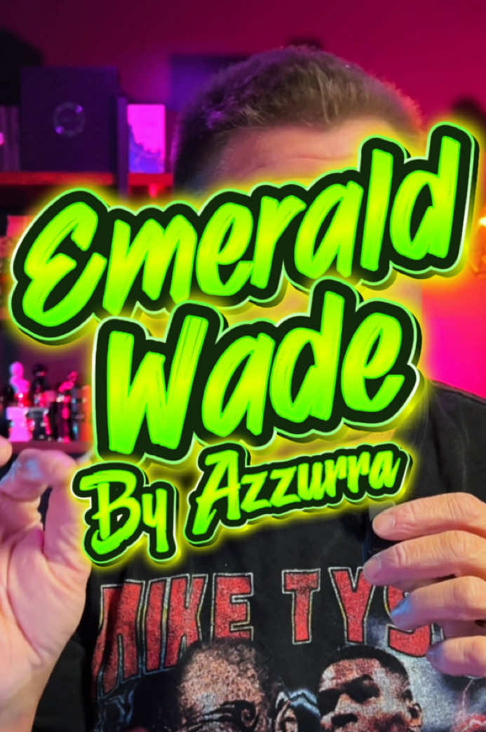 One of the hottest releases of 2025 has been Emerald Wade by Azzurra. 🔥 Very popular summer DNA 🤌🏼 • Emerald Wade • Azzurra  • Fragrance  • New Fragrance  • Summer Scent  #SummerScent #SummerVibe #Fragrance #Azzurra  