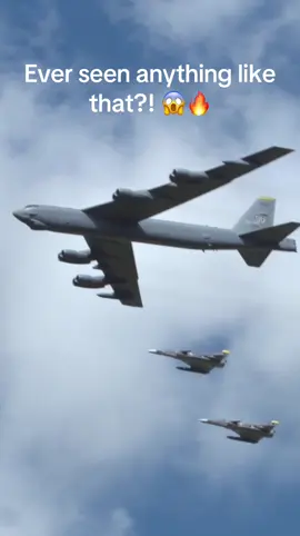 Ever seen anything like that?! 😱🔥 A U.S. Air Force B-52 Stratofortress flying in formation with Colombian Kfir fighters at F-AIR Colombia. A true display of power, precision, and international partnership! ✈️🤝🇺🇸🇨🇴 #Aviation #B52 #Kfir #USAF #ColombianAirForce #FAIRColombia #Bomber #FighterJet #tiktokremixcontest #AviationLovers #MilitaryAviation 