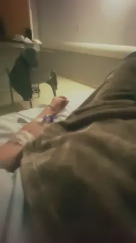 19* #fy #foryoupage #foryou #fypg #vaiprofyinferno #vaiprofycaramba #vaiprofy #viral #viralizou #viraliza #internada #internacao #hospital #triste #tristeza #depressao #audio 