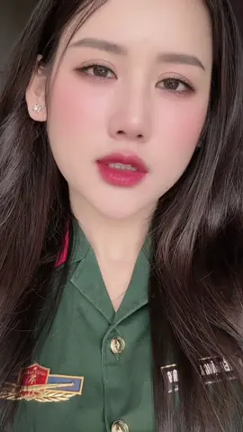 ” Không phải thấy đẹp mới yêu, mà yêu mới thấy đẹp!