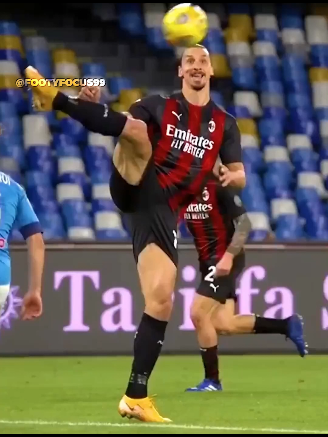 momen akrobatik Zlatan 🤯 🔥