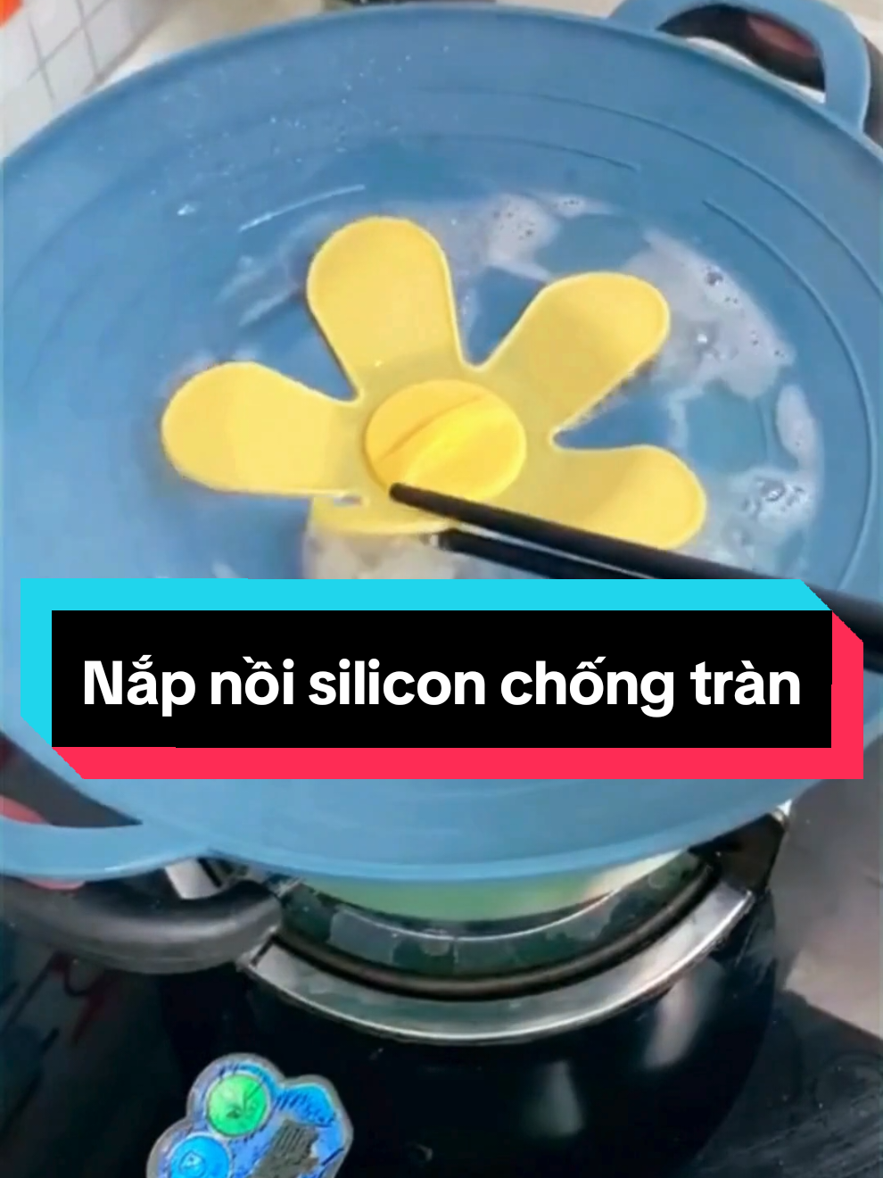 Nắp Nồi Silicon Hình Hoa Chống Tràn Siêu Tiện Lợi. #giadungnhagold #lotnoisilicon #napnoi #napnoi #miengnhacnoisilicon #dogiadungthongminh #dogiadungtienich #dogiadung #giadungnhabep #giadungtienloi #giadungthongminh #giadungtienich #tiktokgiaitri #giadung #dodunggiadinh #learontiktok #hottrend #tren #trending #trend #xuhuong #viral #giadungtienich #giadungthongminh #giadungtienloi #giadungnhabep 