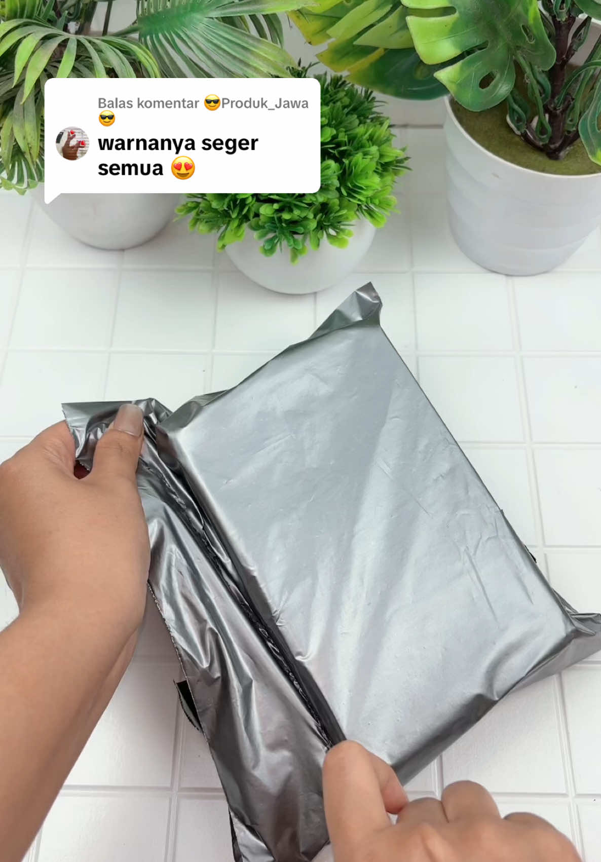 Membalas @😎Produk_Jawa😎 cakep poll🥰 #lipstikviral #lipstikmurah #lipstik30ribudapet6 #lipstikviraltiktok #lipstick #waterproof #lipcream #lipmatte #lipcream #lipstikantiair #lipstikantiluntur #lipstiktahanlama #fyp #fypviralシ 