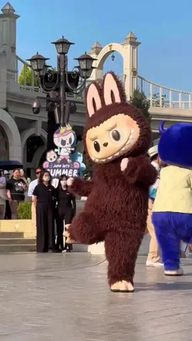 Wanna check out the Labubu Theme Park?🧡💛❤ #labubu #popmart #cute #fun #labubuthemonsters #labubuunboxing #Love #foryou #funnyvideos #typ #funny #funnymoments