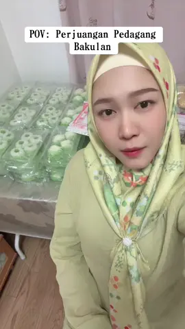 Tuhan Tolong Aq 🙏 Hilangkan rasa MALAS ini 🙈😅 #pejuangrupiah  #home_made_vhie  #jajanantiktok  #jajananviral  #jajananpasar  #kuetradisional  #kuebasah 