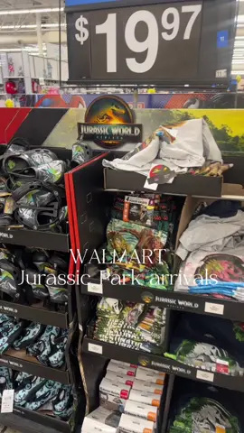 Raise your hand if you’re a Jurassic park fan!!!! #shopwithus #walmartfinds #walmartdeals #jurassicpark #walmartfashion 