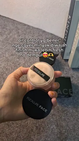 partikel nya super halus buat ngeset make up bagus bgt😍🤩#focallurebeauty #loosepowder #settingpowder #bedaktabur 