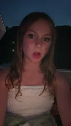 Watching fireworks!!🧨 #lyrics #june #fireworks #lipsync #28