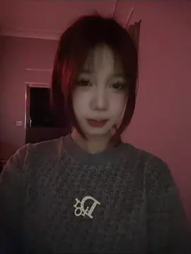 Mà gió cứ mãi vô tâm làm sao😔