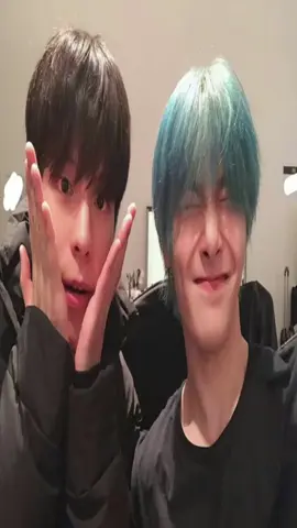 viva el seungin 😁👏👏 #SEUNGIN #JEONMIN #seungmin #jeongin #videocontexto #fyp #wlw #foryouu 
