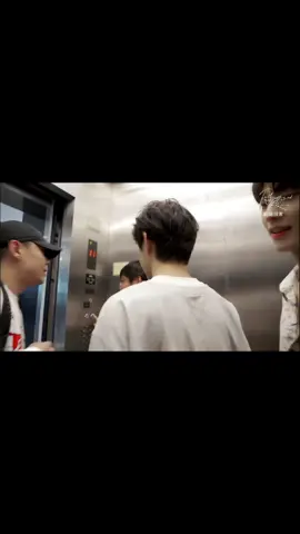 ả aaa, Bạch Nguyệt Quang về nước rồi sao??#xhtiktok #xh #mynuduphim #yeuphaitinhdich2025 #nghichai #revengedlove #trienhien #震轩 #zhanxuan #quachthanhvu #liuxuancheng #khuongtieusoai #刘轩丞 