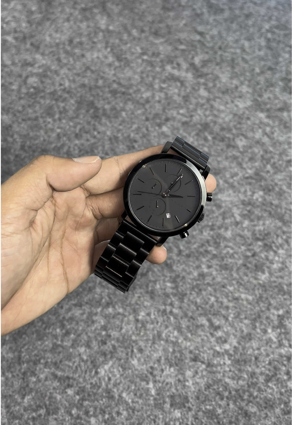 Jamtangan elegan for man😎 #hannahmartin #jamtangan #jamtanganpria #jamcowok #jamtanganelegant #jamtanganmewah #rekomendasijamtangan #ootdjamtangan #jamtanganpremium #gajiansale #wibgajian #fypage 