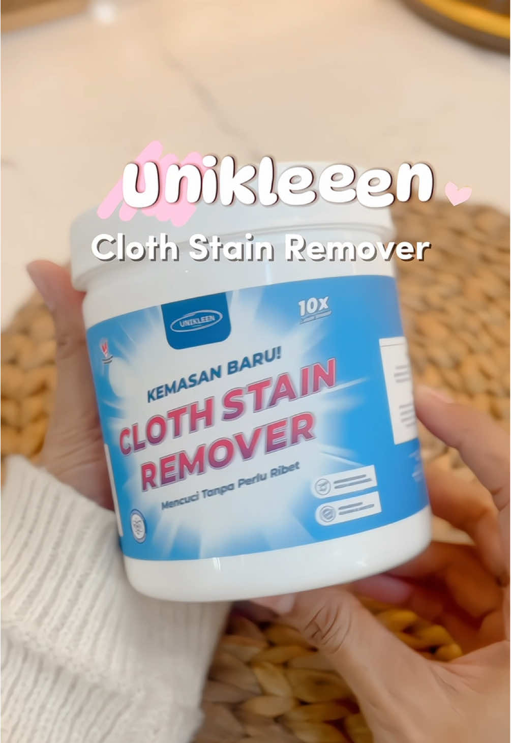 Cinta banget sama serbuk pembersih dari @unikleen.id  Super ampuh angkat noda noda membandel yang gabisa ke angkat sama detergen biasa  #masyaallahtabarakkallah #unikleen #unikleenpembersihnoda #unikleenclothstainremover 