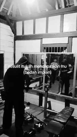 banyak sekali godaan  #gym #GymTok #gymrat #fyp #xyzbca #GymLife 
