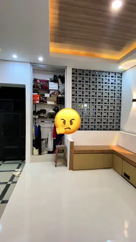 Rumah kecil itu memang harus pinter2 ngatur tata ruang contohnya manfaatin pilar tembok facad depan buat dijadikan gudang mini yg multifungsi #CapCut #rumahsubsidi #rumahminimalis #rumah #inspirasigudangmini #inspirasigudangkecilrumahsubsidi #gudangkecilrumahsubsidi #gudangmini #inspirasirumah #facadrumah #fasadrumah 