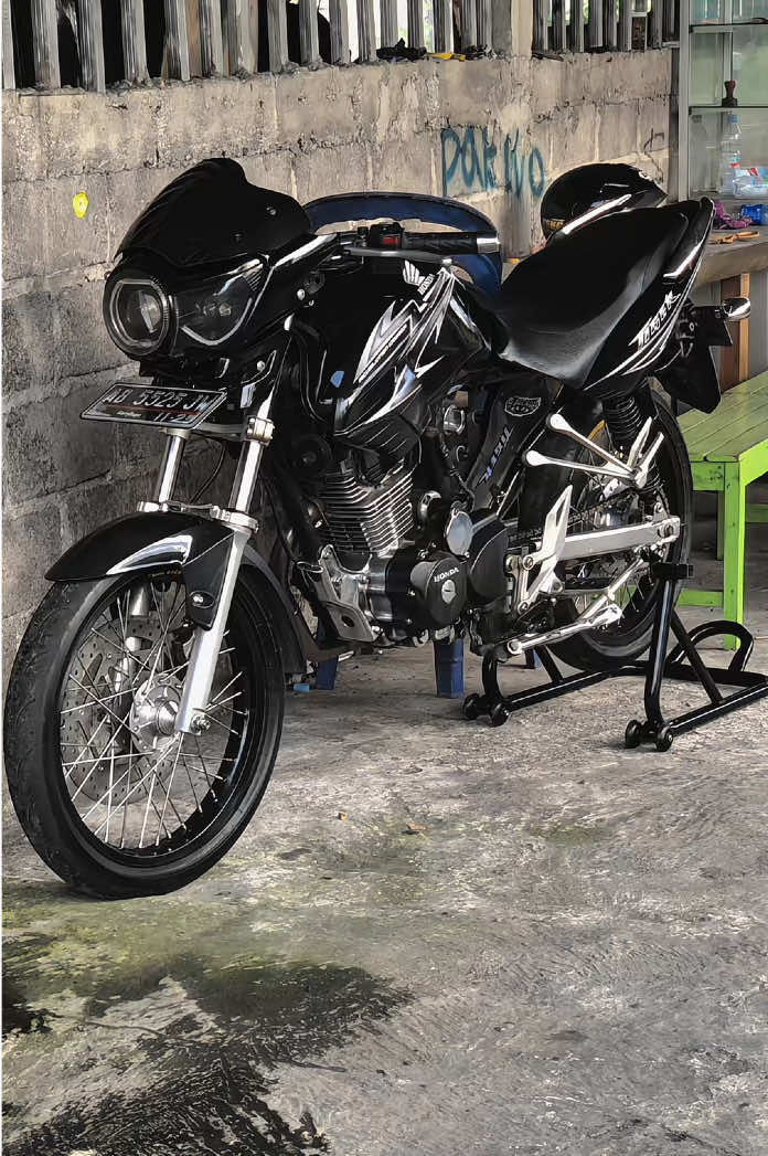 #padahariini #masukberanda #4youpage #blackygank🚀 #xyzbca #xyzbca #4u #🔥 #fypシ #tigergank #tigermodifikasi #pecegank #gl200modifikasitiger #tigerglowing #herydaps #bismillahfyp 