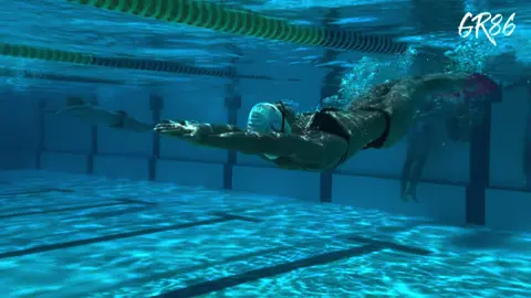 rockin body underwater | vc @Emily             #CapCut #fyp #fyy #swimmer #swimmercheck #swimtok #swimming #athlete #passion #rockyourbody 