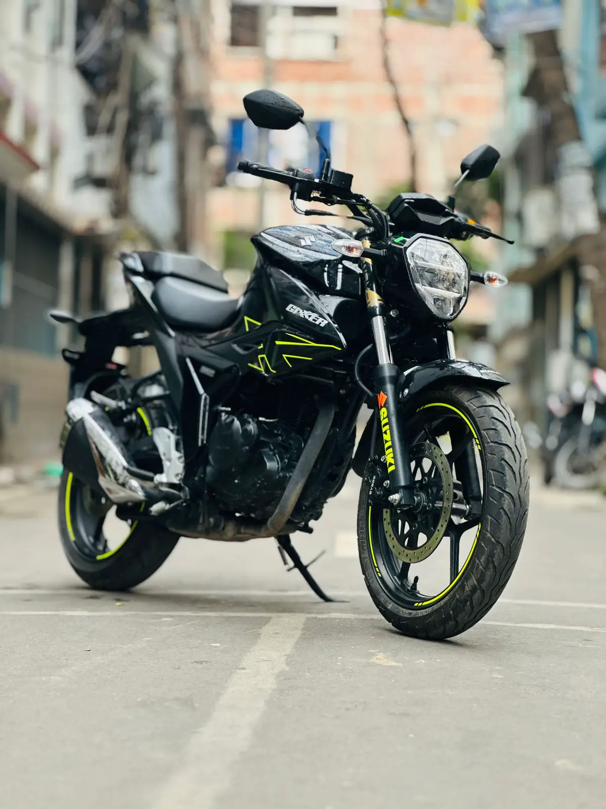 Gixxer Fi Disc Black Neon খুজতাছেন  ????  ৩৯০০  কিলোমিটার চলা Gixxer Fi Disc Black Neon পেয়ে যাবেন Bsb Mart এর স্টকে 🔥  On Test অবস্থায় আছে   🥰 🔥 📌 টেস্ট রাইড দিতে অথবা বাইক সরাসরি দেখতে চলে আসুন দেশের সেরা ইউসড বাইকের শোরুম বিএসবি মার্টে ❤️  🟢পাচ্ছেন ৭ দিনের রিপ্লেস গ্যারান্টি ( মিটার টেম্পারিং এবং এক্সিডেন্ট হিস্ট্রি এর উপর )  যেকোন তথ্য পেতে কল করুন ☎️ 01738794302  যদি আপনার বাইক সেল অথবা এক্সচেঞ্জ করতে চান তাহলে আমাদের ফেসবুক পেজে অথবা এই Whatsapp নাম্বারে ☎️01762663231 বাইকের ছবি এবং ফুল ডিটেইলস দিন 🥰 আমাদের ঠিকানা : বাসা -২৬ ,রোড ১, ব্লক -এফ ,মিরপুর -১ ,ঢাকা ১২১৬। (গুগুল ম্যাপে Bsb Mart লিখে সার্চ করলেই ডিরেক্ট লোকেশন পেয়ে যাবেন ) #bsbmart #usedbike #bikelover #suzuki  #gixxer #fidisc #blackneon