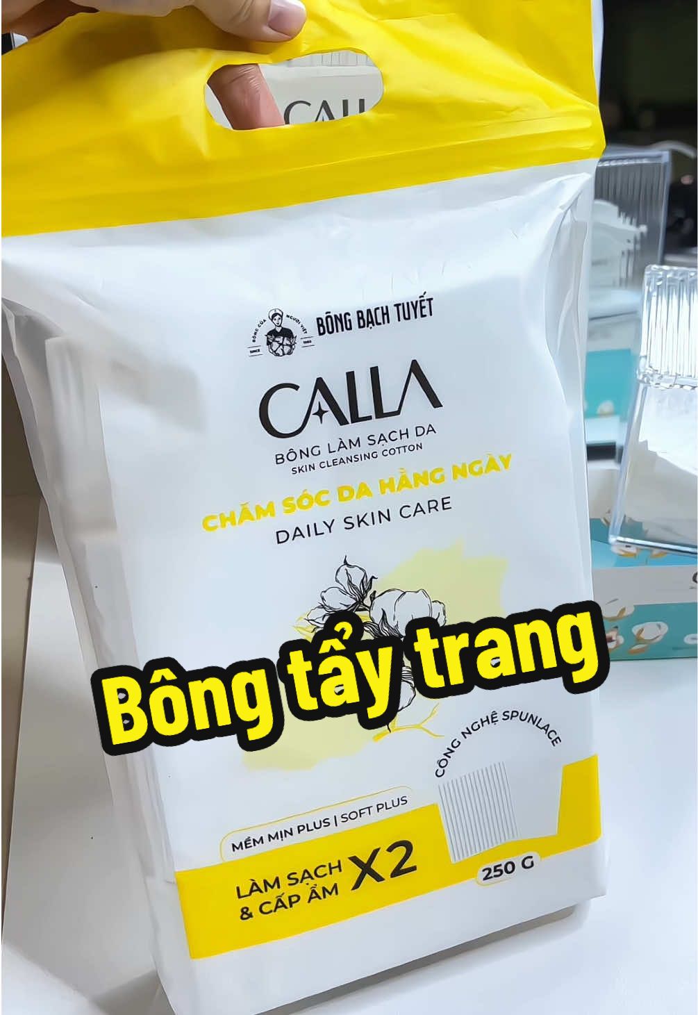 Bông tẩy trang nhà Bạch Tuyết #bongtaytrang #bongtaytrangquocdan #bongtaytrangcottonpads #skincare #bongtaytrangbachtuyet 