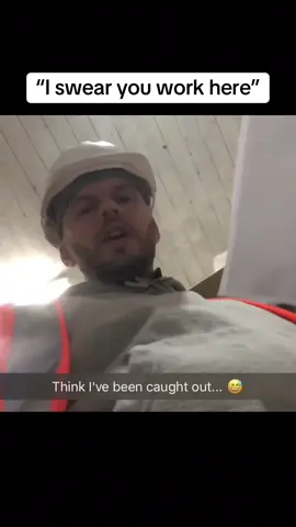 “He’s gone in” 🤣🤣🤣