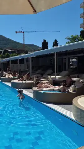 🌊☀️🌊 #torchbeachclub #fyp #fy #budva #seaside #poolvibes #enjoylife #relax #beach 