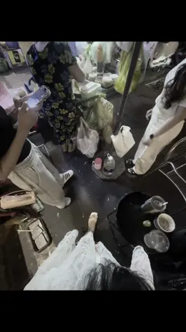 Đừng cố chấp dành dực những thứ không thuộc về mình. Dù có biết chắc rằng họ chả coi mình là gì của họ..! #photolive #xhuong #buồn 