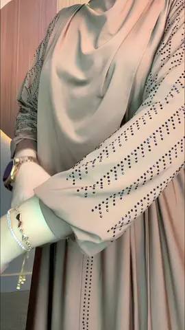 Masyaallah cantiknya😍 #gamisjersey #sethijabjersey #gamispremium #gamiscantik #gamisterbaru #jerseypremium #gamisjerseyadem #gamiscantik #gamisunik #gamisjerseysethijab 