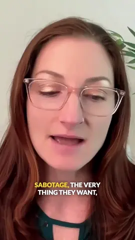 Does love feel like a war zone? #eliminateselfsabotage #selfsabotage #subconsciousmind #neuroplasticity #sabotaginglove #fearfulavoidant #fearfulavoidantattachmentstyle #disorganizedattachment #disorganizedattachmentstyle 