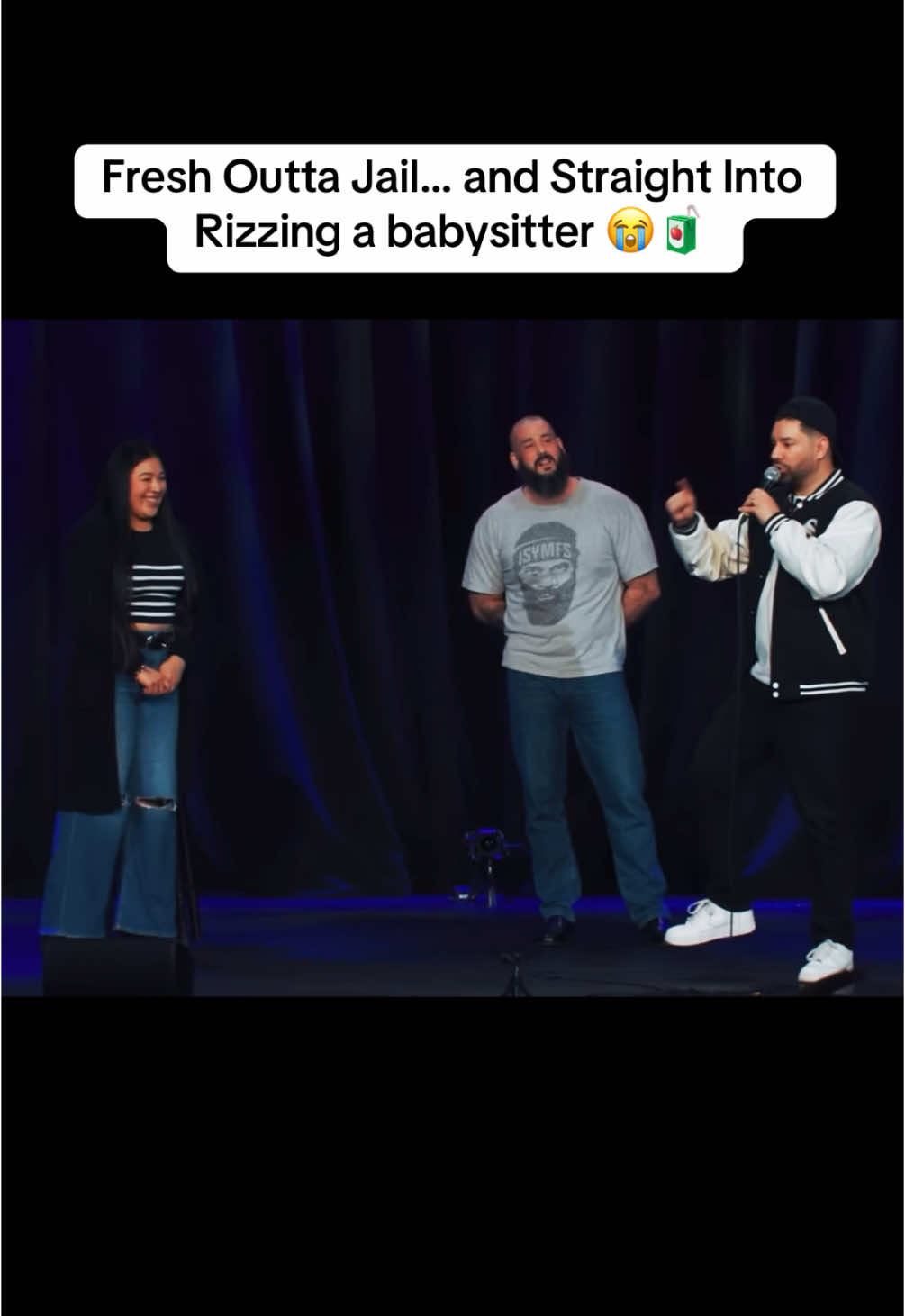 He just got released and didn’t waste a second — went from the cell to the stage to rizz up a babysitter 😮‍💨 That’s rehabilitation with charisma 😂🔥 #fypシ #ComedyMatchmaking #standup #martinamini #comedy 