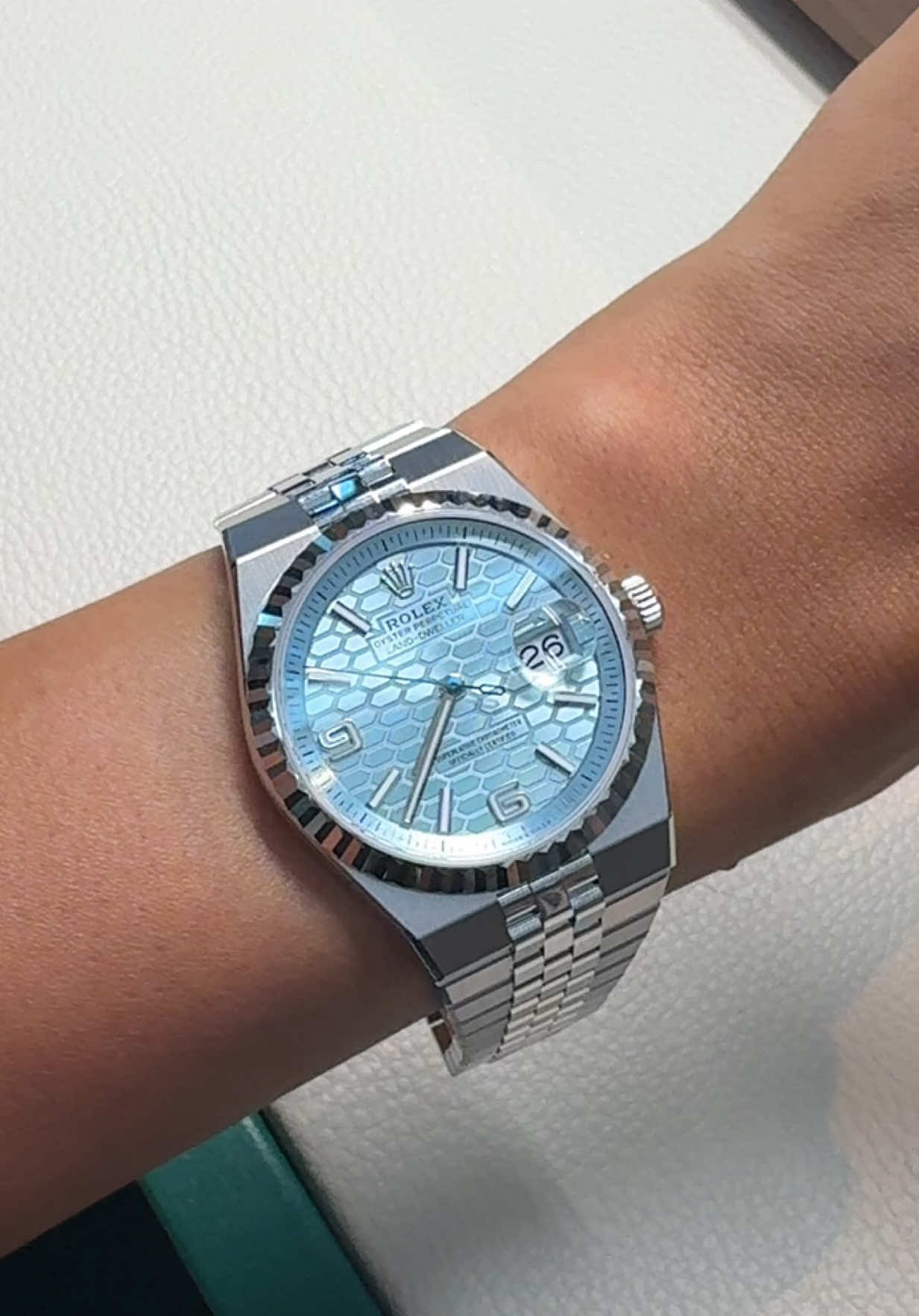 Too hard to choose one #rolex #landweller #daytona #datejust #daydate #rolandgarros #watches #watchesoftiktok 