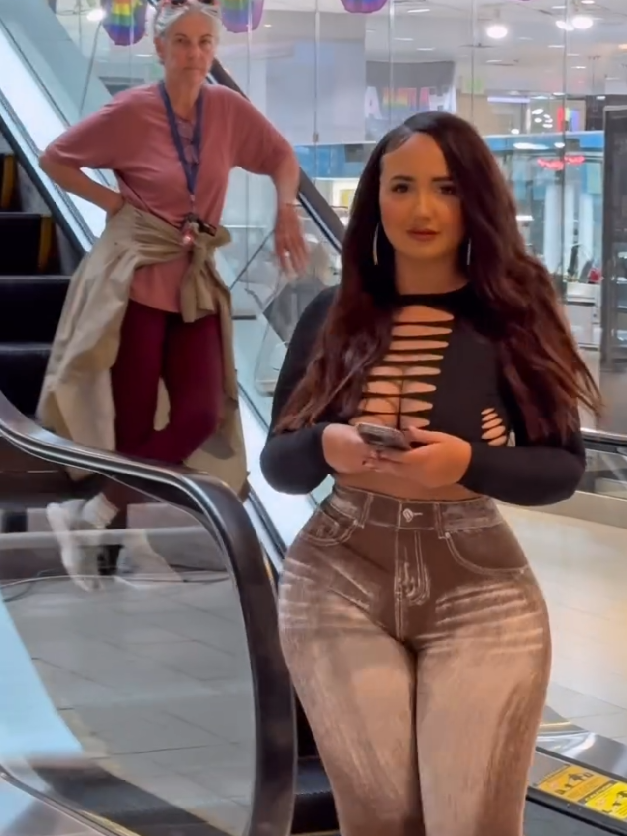💫 #Repost @cocobunnieeofficial 💫 “Be honest — would I catch your attention in public? 👀🧐” Confidence. Curves. Charisma. @cocobunnieeofficial just stepped out and made the timeline stop — and now we’re all asking the same thing… how could you not notice? Whether it’s her sleek style, her flawless glow, or the unapologetic energy she brings every time she steps out, Coco’s presence is undeniable. When confidence meets poise, heads turn — every. single. time. 🔥 ✨Style: On point ✨Attitude: Fearless ✨Presence: Unmatched — 💬 What’s your honest answer? Let’s talk in the comments. 💖 Show love to @cocobunnieeofficial for always delivering the vibes. 📲 Tag someone who needs to see this level of main character energy. — #CocoBunniee #ViralQueen #StreetStyleStar #ConfidenceGoals #PublicShowstopper #FYPBeauty #ExplorePage #BlackGirlMagic #ReelVibes #SlayInSilence #OOTDQueen #FYP #StyleWatch #EnergyUnmatched #PrettyAndPowerful #FeminineFierce #ScrollStopper #SupportCreators #EngageWithConfidence #ViralLooks #GlowGameStrong #ChatGPTGenerated 💯