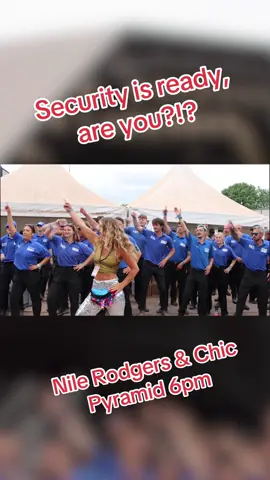 @Nile Rodgers #flashmob #glastonburyfestival #theatreandcircus 